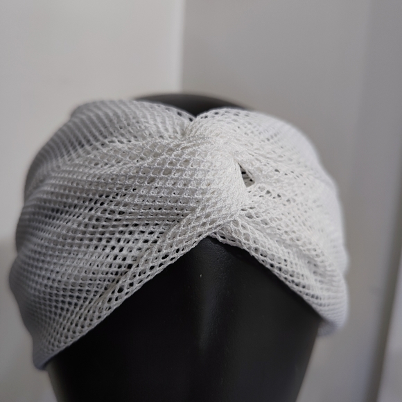 White Mesh Turban - Picture 8 of 12